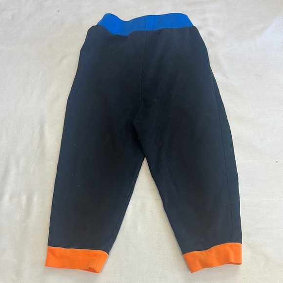 Disney - Black and Orange Joggers with Elastic Waistband and Tigger design - Picture 4 of 4